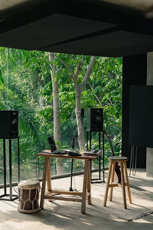 NACÁN ART RESIDENCY