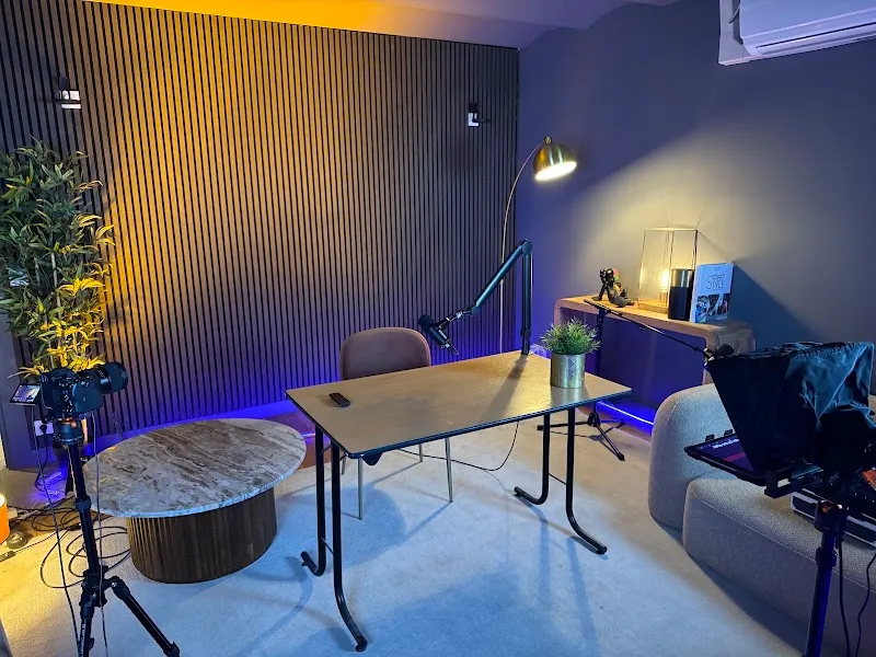 STUDIO THE POD - Studio d'enregistrement de podcast vidéo & création de contenu