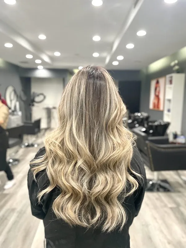 M·ET HAIR SALON