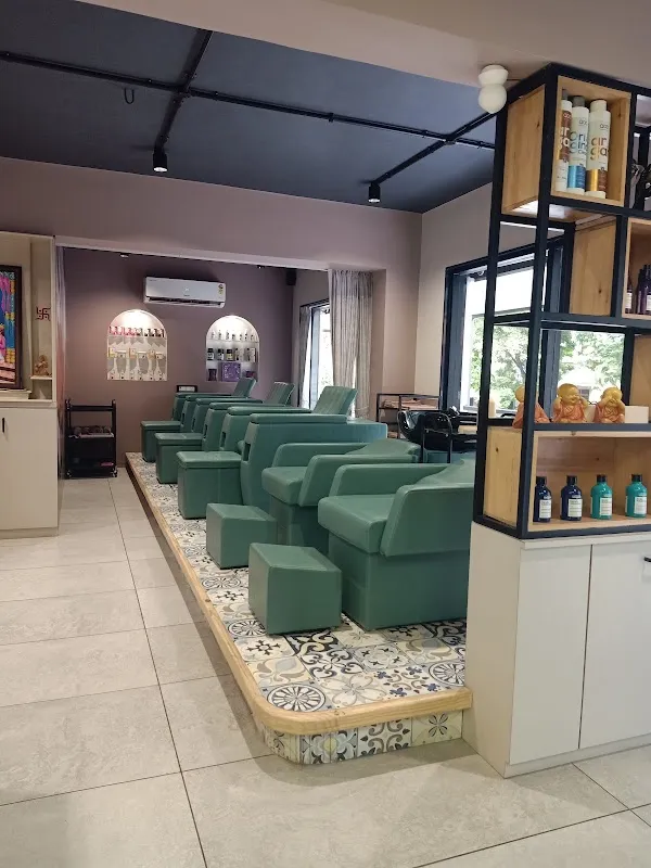 Soni’s Tattoo & Nail Art Studio