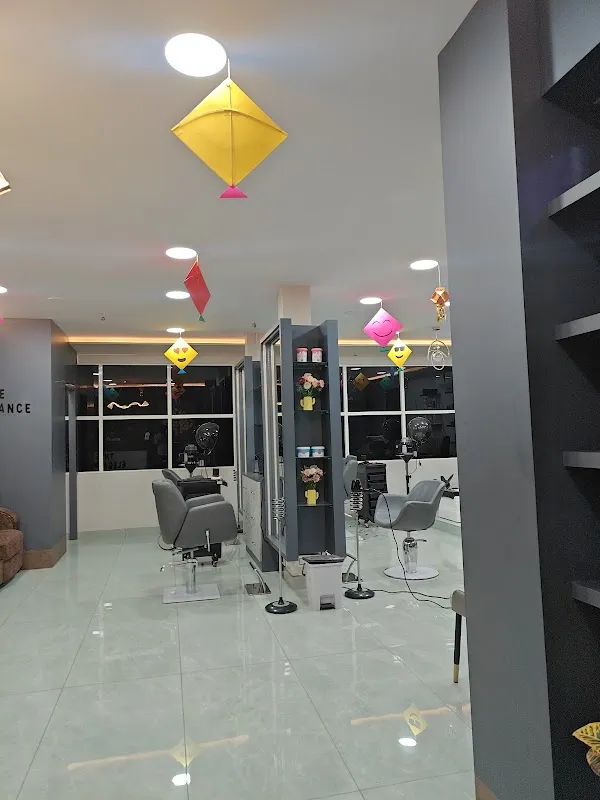 THE ELEGANCE PROFESSIONAL SALON | Unisex Salon (men&women) & Hair/Skin/Beauty/Makeup.