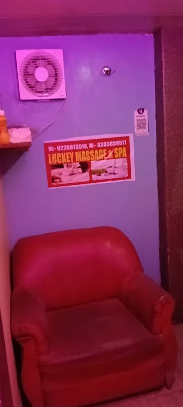 Lucky Massage & Spa - Massage Service in Paharganj | Body Spa Paharganj