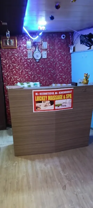 Lucky Massage & Spa - Massage Service in Paharganj | Body Spa Paharganj