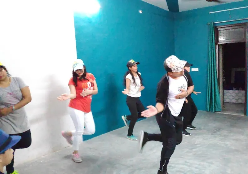 MKX STUDIO Dance & Fitness