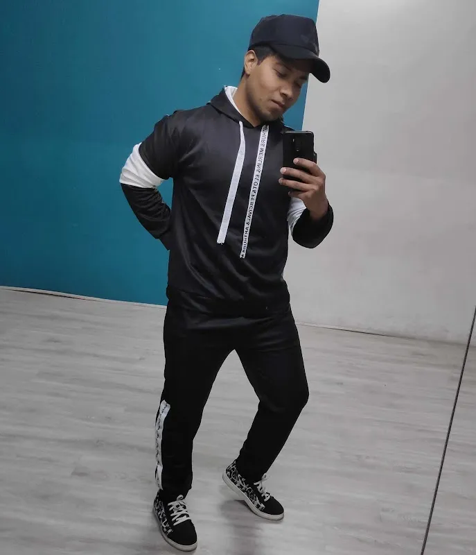 MKX STUDIO Dance & Fitness