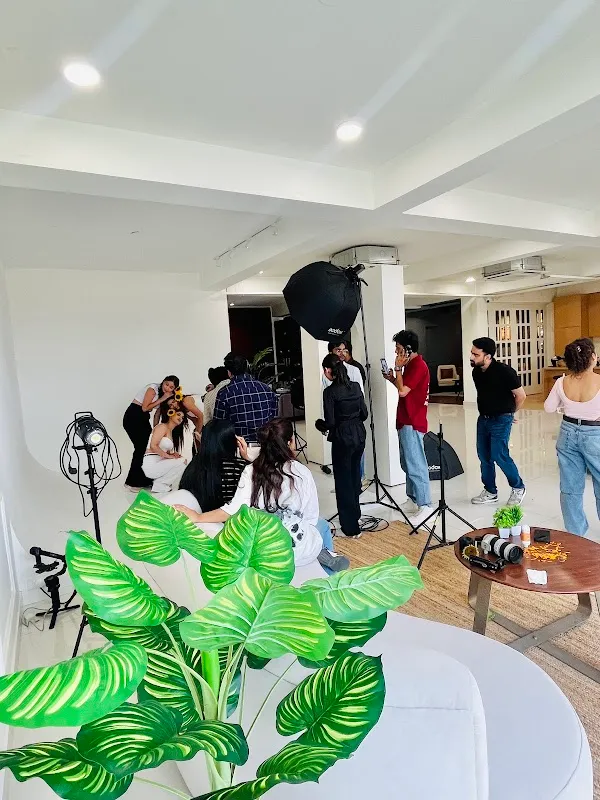 AtmoLiv Studio