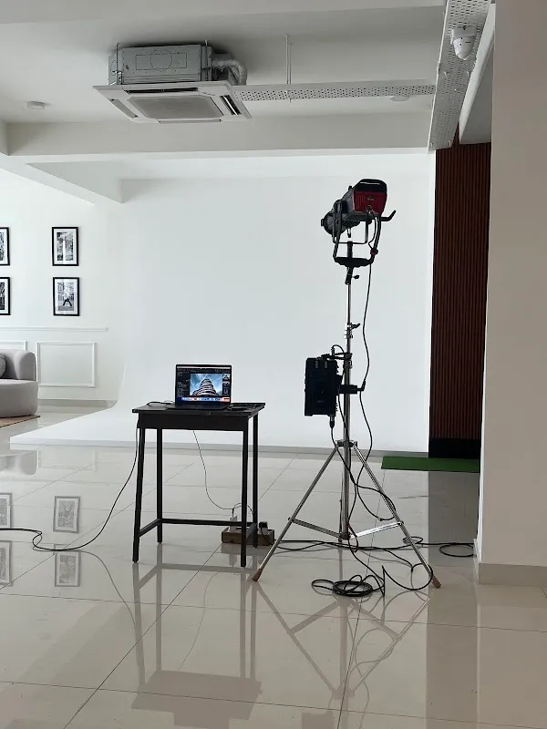 AtmoLiv Studio