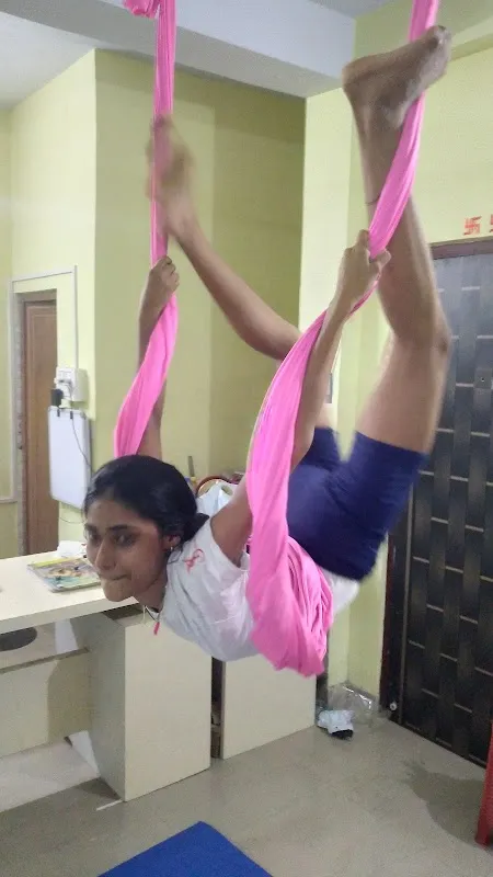 𝐘𝐨𝐠𝐚 𝐒𝐚𝐦𝐚𝐝𝐡𝐚𝐧 | Best yoga classes in kolkata
