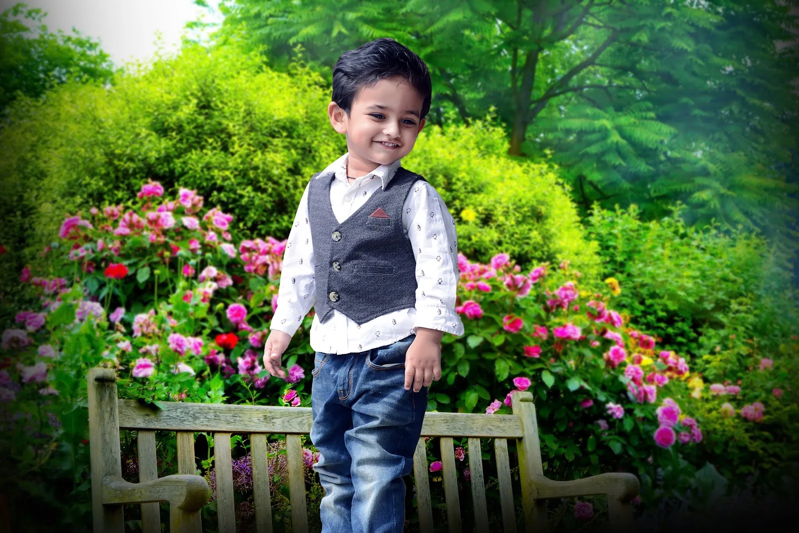 R K Photo Studio