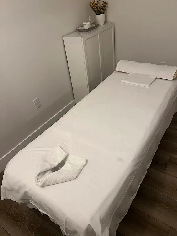 AMAZING MASSAGE & SPA