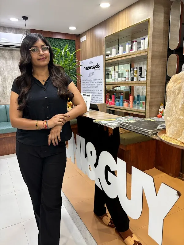 TONI&GUY Essensuals - Karkhana