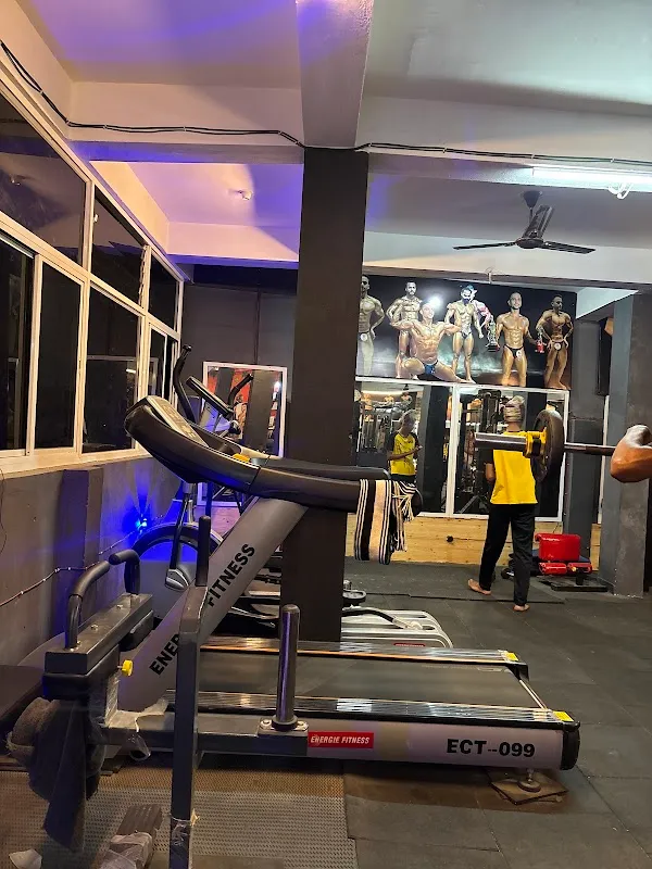 SD FITNESS Unisex Gym