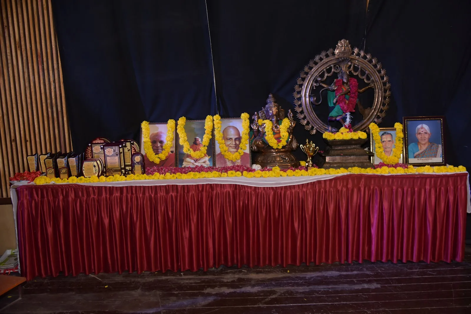 AUM YOGA VEDANTA CENTRE