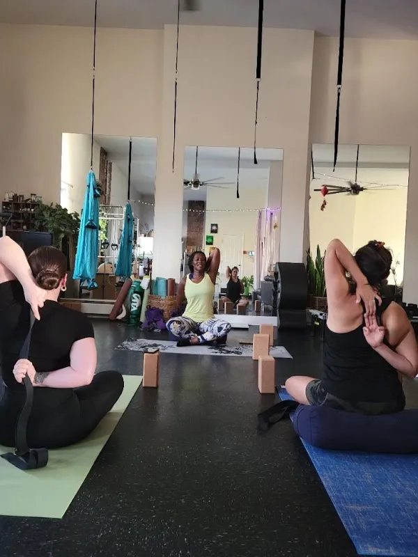 TheYogaMarque