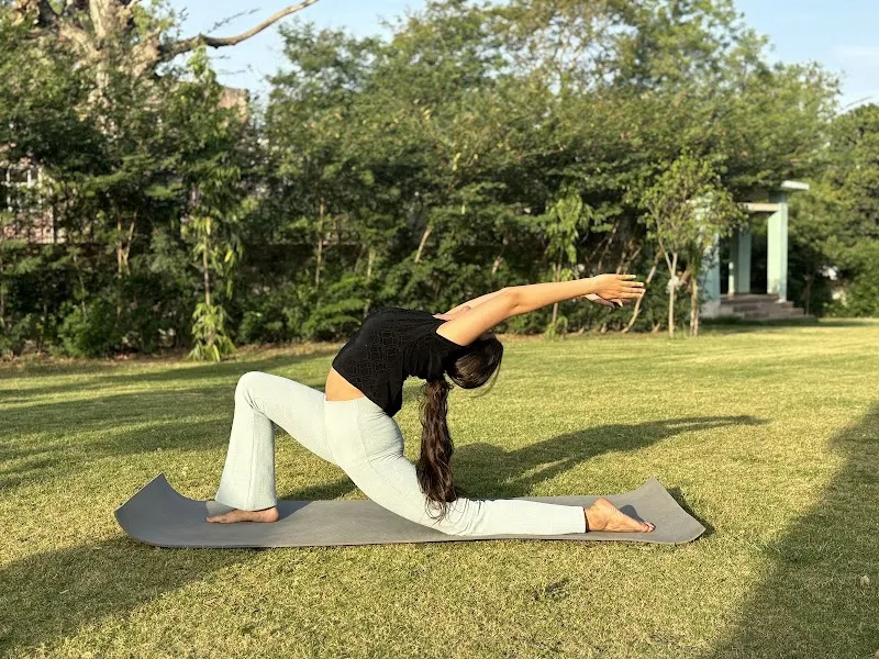DIVINE YOGA CLASSES