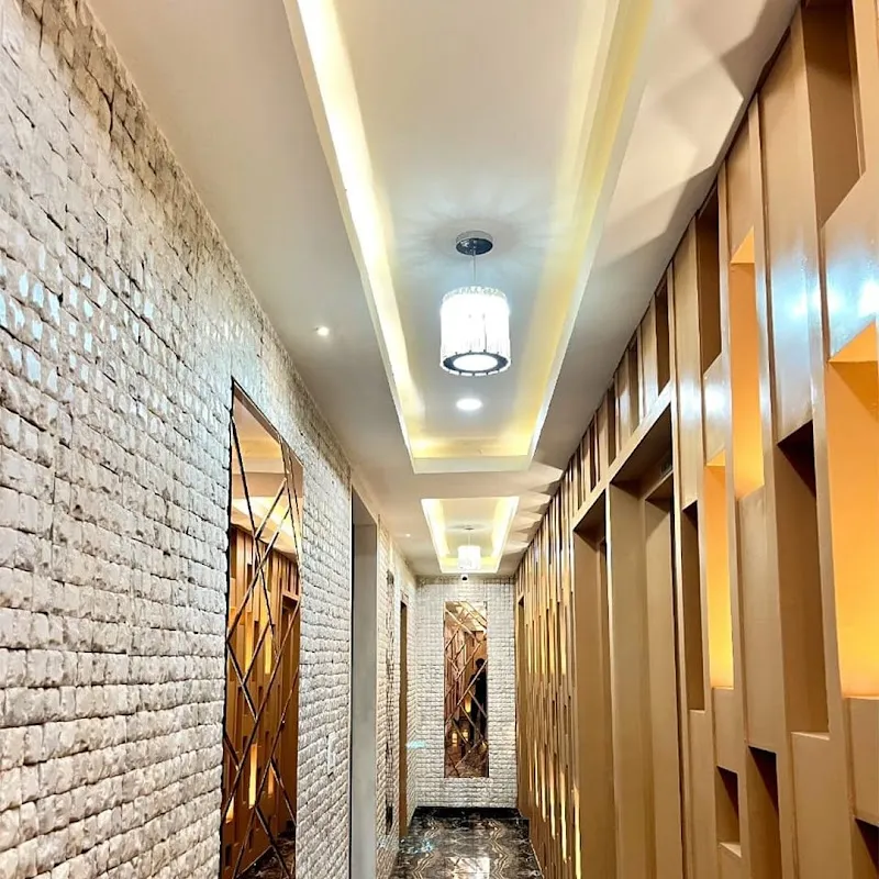 Mirror Spa