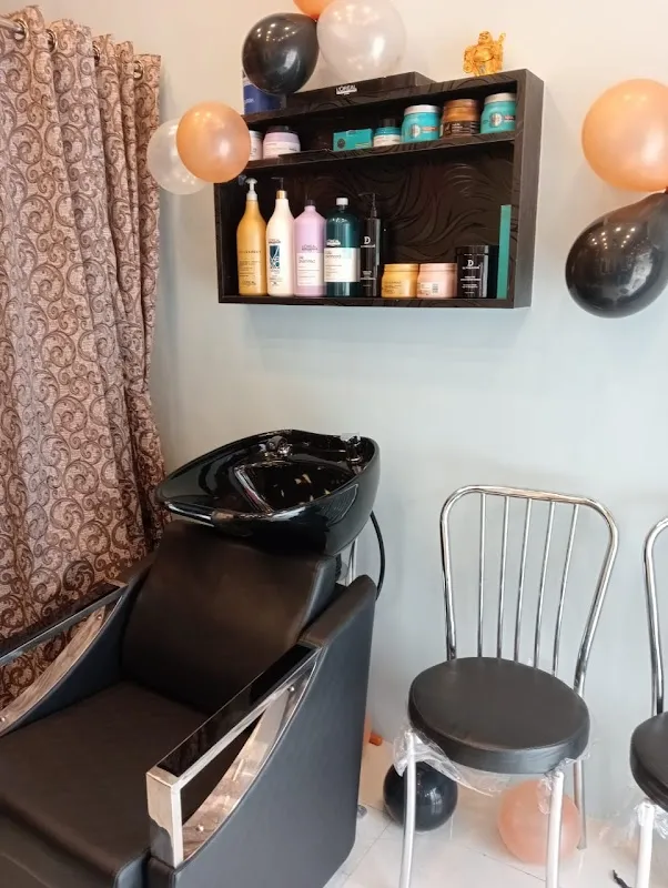 OPAL'S SALON SPA ACADEMY AND NAIL ART (ONLY FOR LADIES)