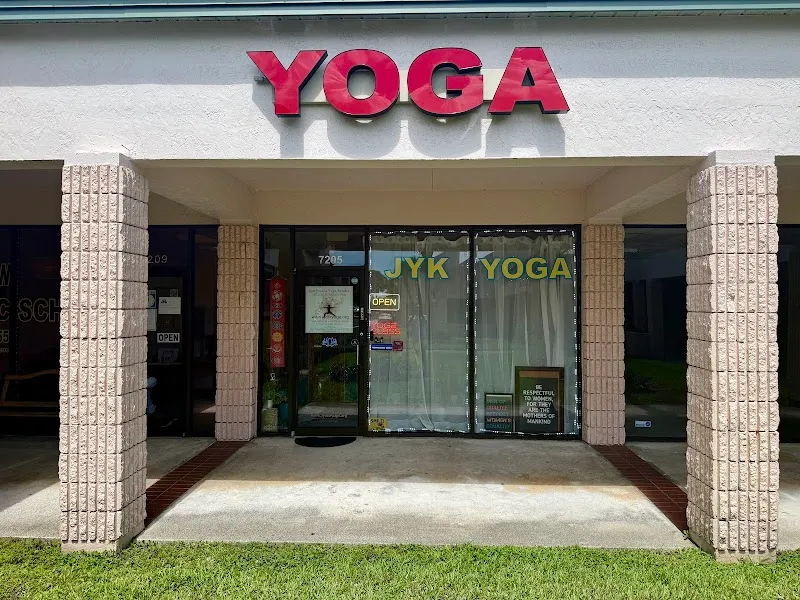 Jyotirmaya Yoga Kendra