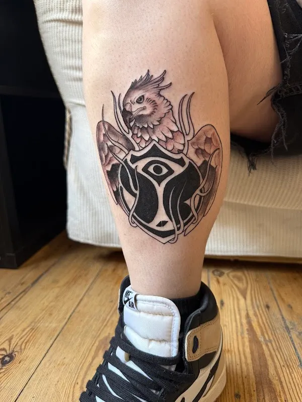 WESH Tattoo & Piercing Studio