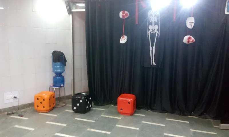 Z.I Dance Studio