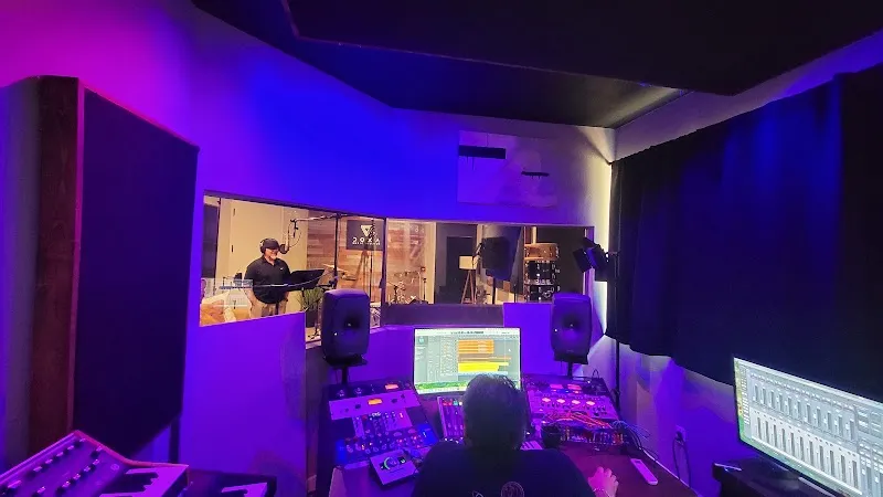 Doxa Studio