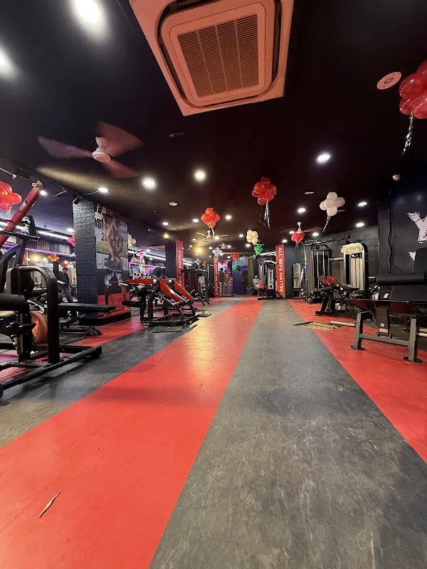 HARDCORE FITNESS GYM
