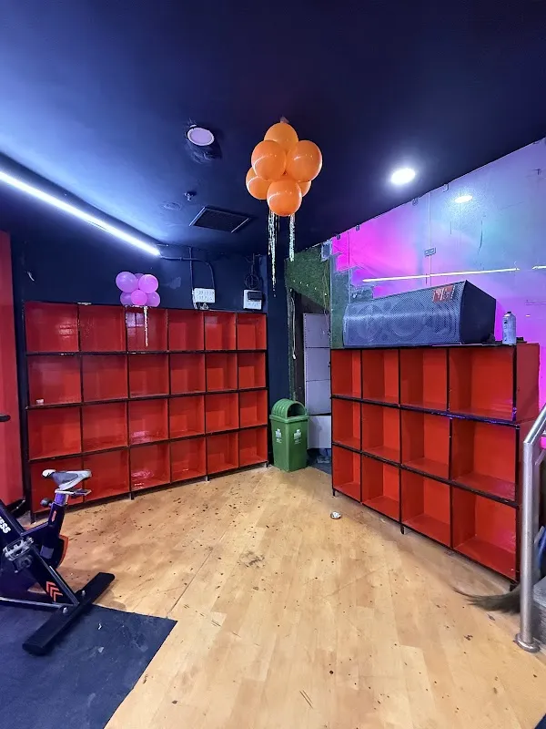HARDCORE FITNESS GYM
