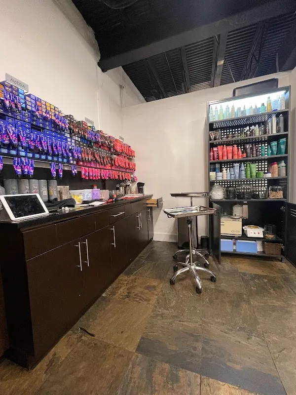 Source Salon Wilton Manors