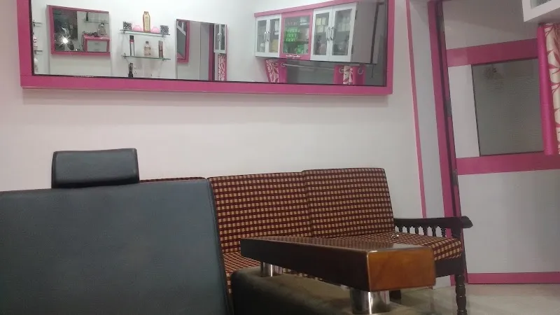 Saaj Beauty Parlour & Beauty Collection