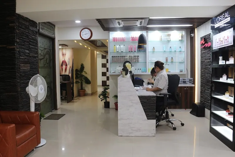 Oh Wow Beauty Salon