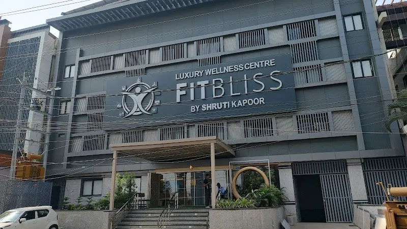 FITBLISS by Shruti Kapoor - LUXURY GYM & FITNESS CENTER