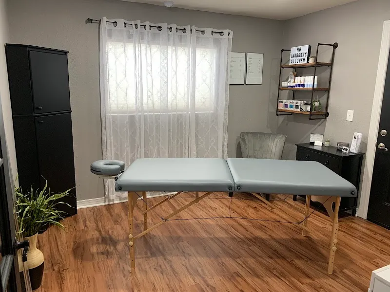 Loft B Salon