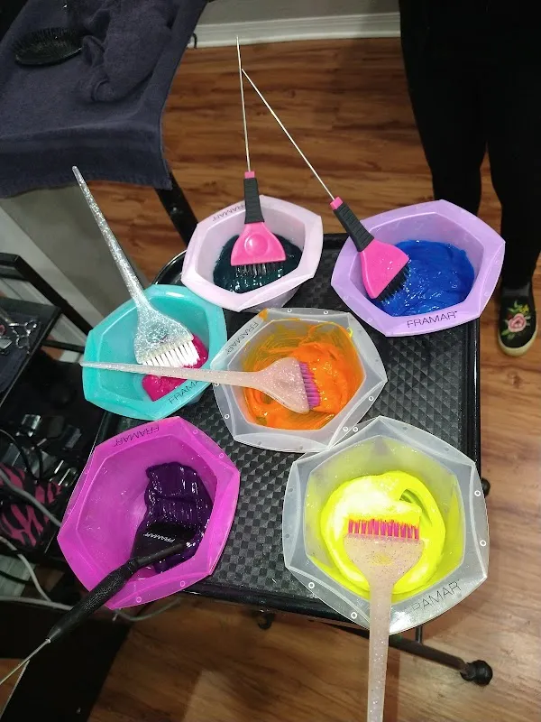 Loft B Salon