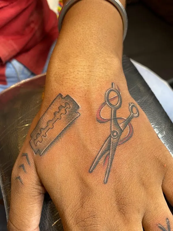 Anika Tattoo Studio | Best tattoo artist in jhansi | Tattoo removal service in jhansi