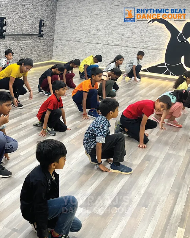 Rhythmic Beat Dance Court - Valasaravakkam | Dance Classes | Choreography