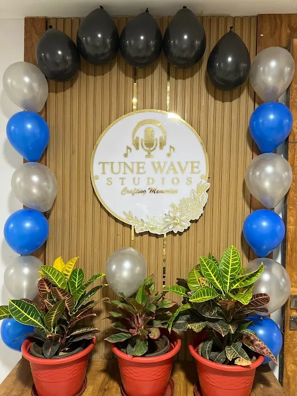 Tune Wave Studios