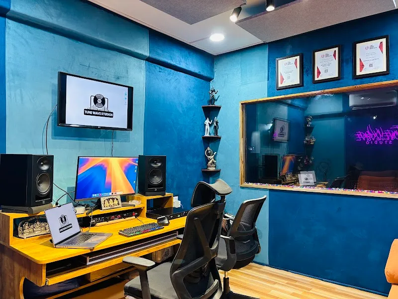 Tune Wave Studios