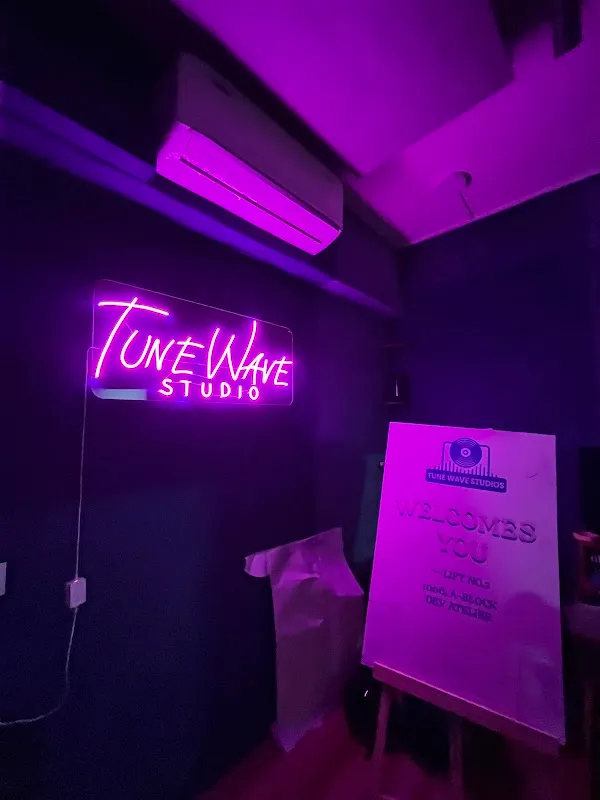 Tune Wave Studios