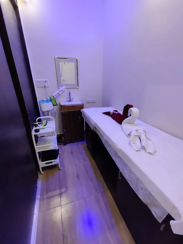 Fabulous Unisex Salon