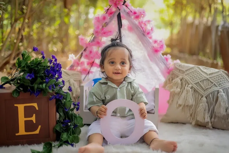 Sumit Chavan Photography & The Baby Studio by Sumit - My studio Satara