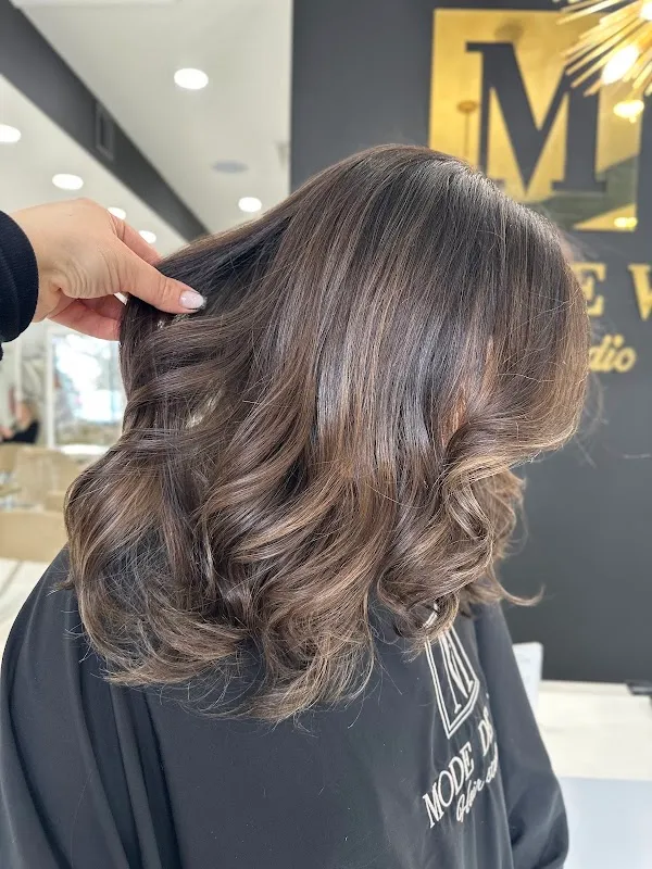 Mode De Vie Hair Studio