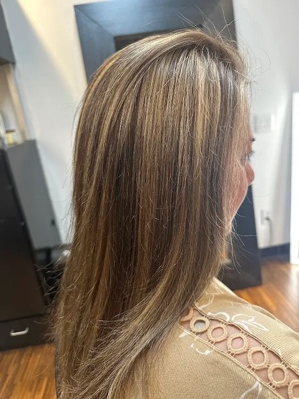 Shirin Beauty Salon