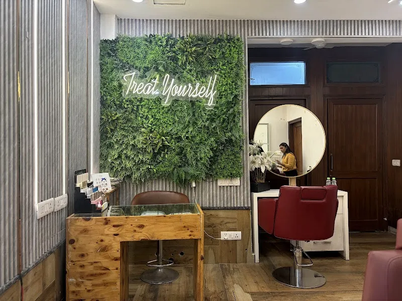 Anmol Salon - Anmol Salon - | Hair Salon | Unisex Salon | salon in safdarjung enclave