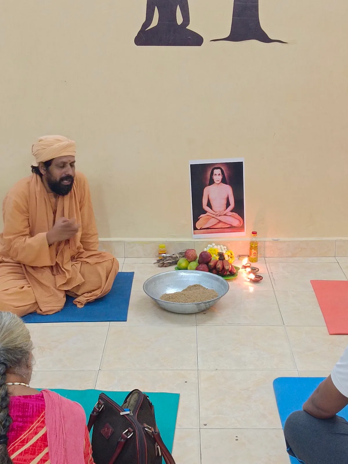 GLOBAL SCHOOL OF YOGA