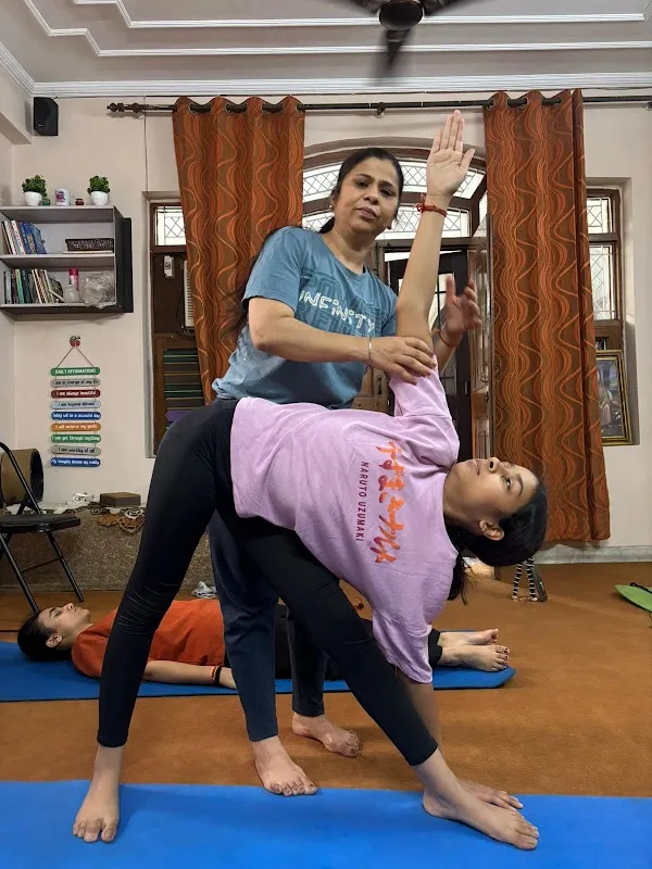 Diva Yoga by shafaliarora
