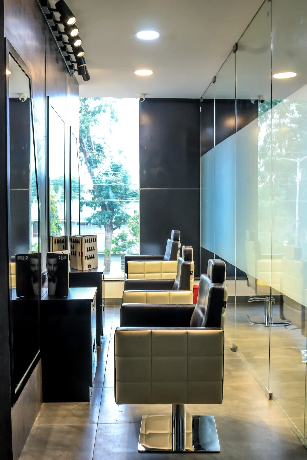 V&V Salon – Hair, Beauty & Spa, MVP Colony, Visakhapatnam