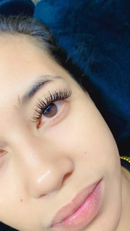 Mimie Beauty Eyelashes