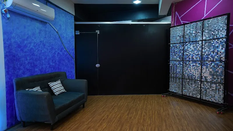 Danceaholic Studio