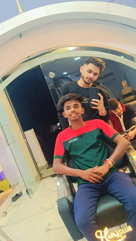 Hair club salon