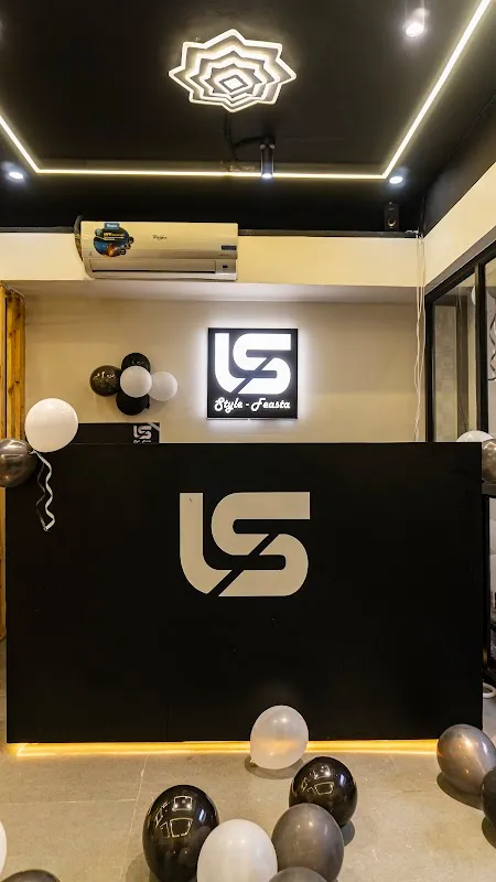Luster Salon (Hair,Makeup Studio & Academy)